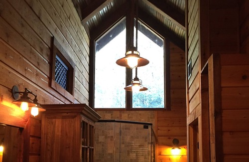 Mertzon Cabin | Cabin On The Creek -Crystal Clear Spring Creek Irion County Texas. Near San Ange