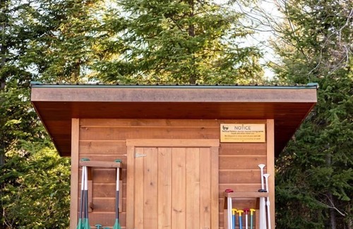 Greenville House | Cabin, Queen, Double, Twin, Private Bath ADA