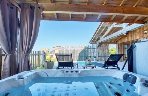 Monbazillac Cabin | Cabin 'Ravindra' with Private Pool, Wi-Fi and Air Conditioning