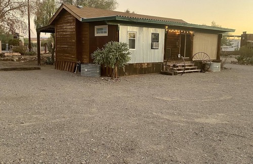 Quartzsite Cabin | Cabin Style Home on Peaceful Property