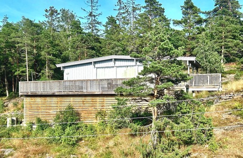 Tjome Municipality Cabin | Cabin Tjøme w/large sunny terrace, bbq & beach