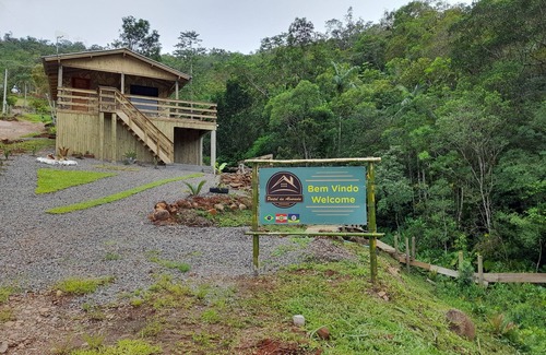 Praia Grande Cabin | Cabin with hydromassage and a beautiful view of the Canyons