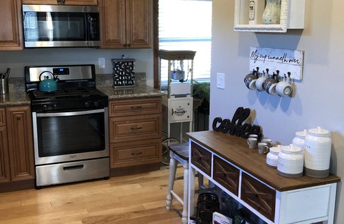 Running Springs Cabin | Cabin with Spa and Arcades 7 mins to Ski Resort