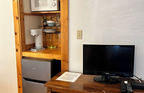 Bass River Cabin | Cabin14/2BR w guest cabin, perfect for family of 7, Beach, Pool, Firepit, FUN!