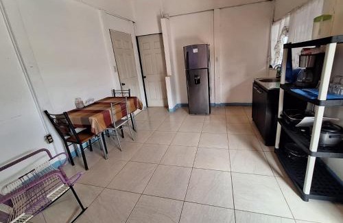 Brasilito Apartment | Cabina Grande en Brasilito con piscina a 2 min caminando de playa brasilito
