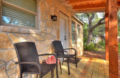 Wimberley House | Cabins at Flite Acres - Mockingbird Cabin