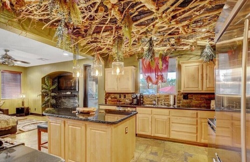 Seven Hills House | Cabo oasis in the heart of Las Vegas