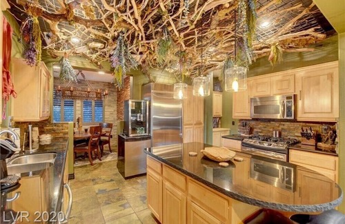 Seven Hills House | Cabo oasis in the heart of Las Vegas