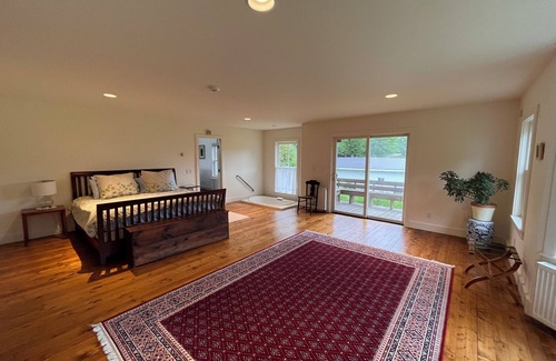 Cabot Other | Cabot Plains Farm stunning fall foliage, mountain views, covered bridge, 4B 3BA