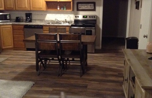 La Verkin House | Cackelberry Roost, Zion, just a quick 22-min drive away, Great for nfamilies.