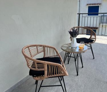 Skiathos Town Apartment | Cactus