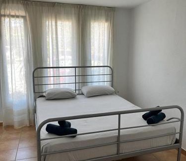 Cadaques Apartment | Cadaqués and Chill