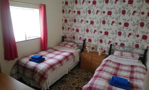 Dinas House | Cae Berllan Cottages