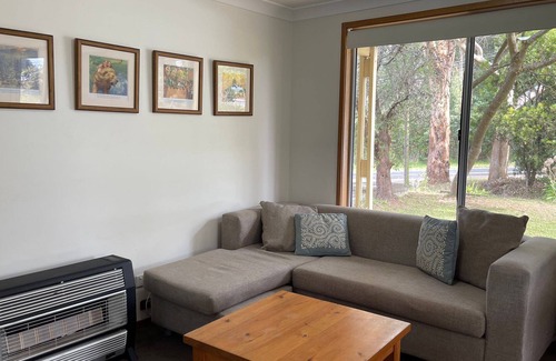 Bawley Point House | Cair Paravel - Just a short stroll to Bawley Beach and Willinga Lake