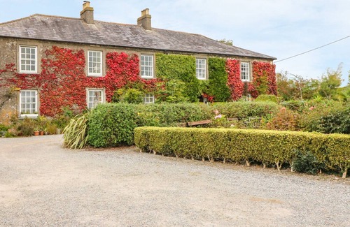 Dungarvan Cottage | CAIRBRE HOUSE, family friendly in Dungarvan, County Waterford