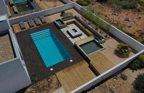 Espartal Villa | Cairnvillas: Villa Terra C39 - Luxury Villa with Private Swimming Pool near Beach