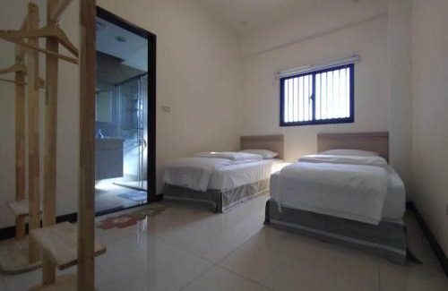 Zhongli District House | Caiteng B&B