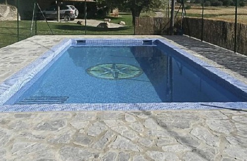 Casserres Cottage | Cal CampLlarg Cottage for 7 people, with large garden and private pool
