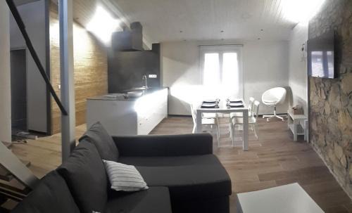 Pardines Apartment | Cal Dalmau Apartaments Átic