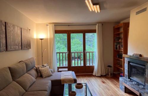 Surp Apartment | Cal Mestre - L'Amfitriona