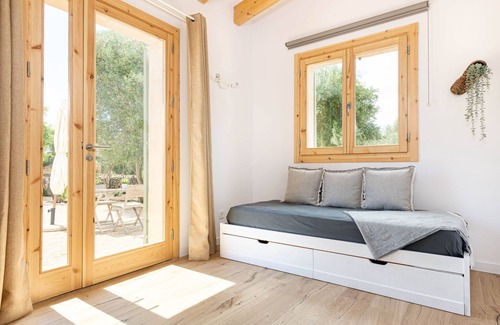 Costitx Other | Cal Tio 4 YourHouse, lovely apartment in a farmhouse with shared pool