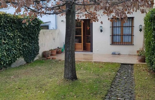 Mediona House | CAL TONI. Stylish house in the heart of the Penedés.