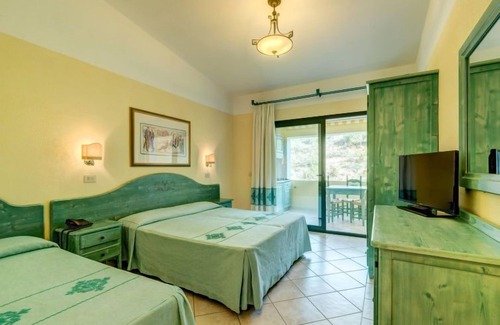 Sos Alinos Apartment | Cala Viola by Interhome