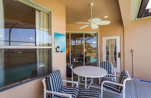 Florida Pines House | Calabay Parc 4 Bedroom Home