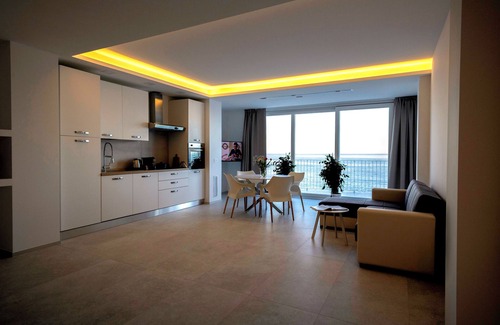 Molfetta Apartment | [Calammare Apartment N°7 Brezza] - Seaview - Molfetta - Private Beach & Gym