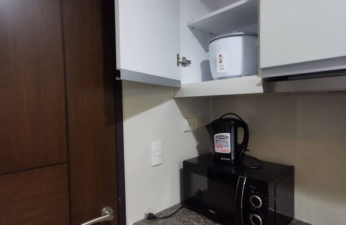 Guadalupe Nuevo Apartment | Caleze Properties One Uptown BGC One Bedroom