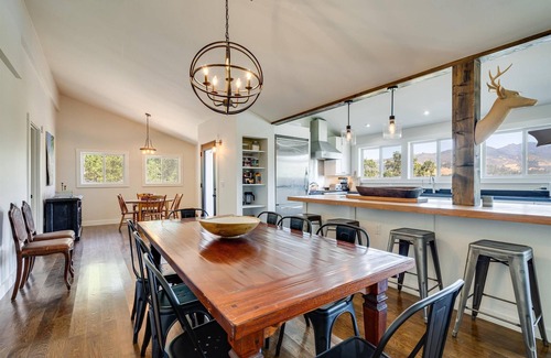 Calistoga House | Calistoga Vista - Complimentary wine tasting at Croix included!
