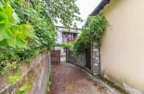 Tsagarada House | Calliope's Stone Manor
