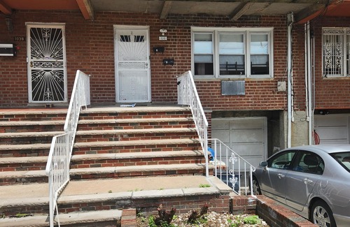 Canarsie House | Calm 1-bedroom private room located in a house in Brooklyn with AC, WiFi