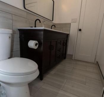 Canarsie House | Calm and collective