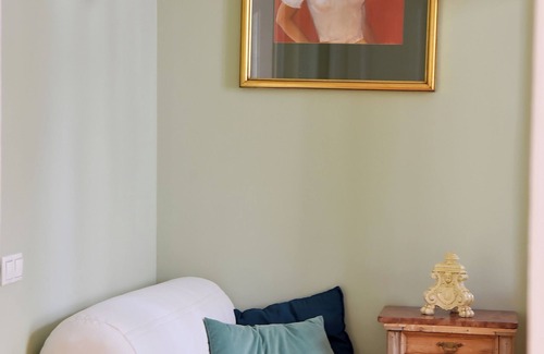 Arpadfold - Matyasfold Villa | Calm escape in historical athmosphere - Villa Giulietta Budapest, free parking