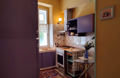 San Giovanni-Chiadino-Rozzol Apartment | Calm Flat with a Private Terrace