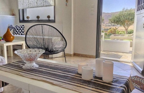 Paros Villa | CALM HOUSE IN NAOUSA