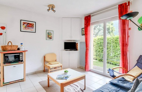 Esquieze-Sere Apartment | Calm T3 for 6, terrace, garden, near amenities