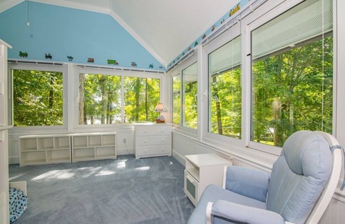 Bracey House | Calm Waters Encounters on the Lake - Lake Gaston, Virginia