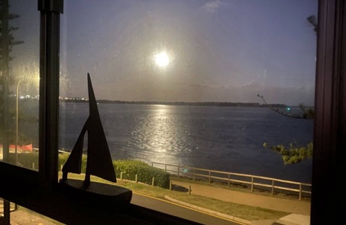Golden Beach Apartment | Calm Waters Unit 11 - Stunning waterfront views of Pumicestone Passage