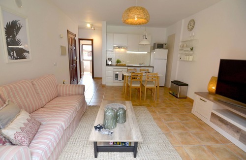 Agulo Apartment | Calma Suites modern 1BR apartment with terrace and views
