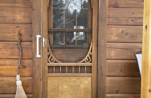 Middlesex Centre Cabin | Calmcation: Cabin in The Enchanted Forest