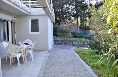 Cavaliere Apartment | Calme Appartement T2 avec Terrasse à Cavalaire - FR-1-226B-2