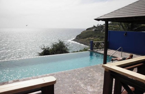 Frigate Bay Villa | Calypso Bay Resorts 'Villa J': Enjoy Caribbean breezes, and island living