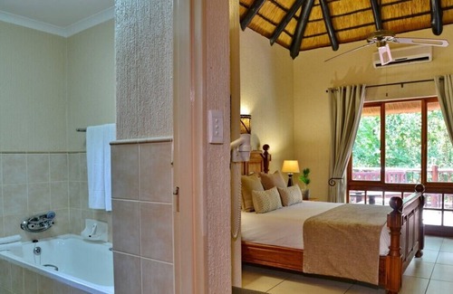 Hazyview House | Cambalala Unit 3 - Luxury Self Catering Vacation Rental In Kruger Park Lodge