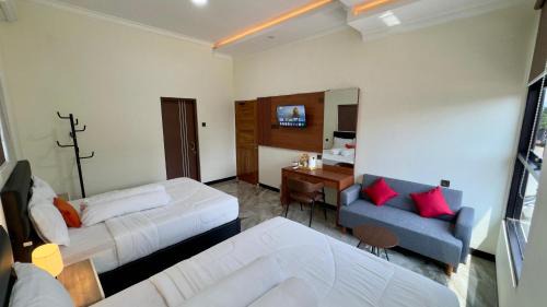 Pacitan House | Camelia Guesthouse Syariah