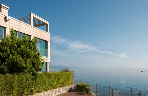 Opatija Apartment | Camelia Opatija Suite