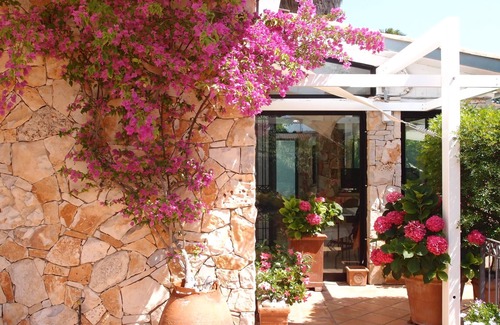 Merine Villa | CamelieSuites LECCE - VILLA WITH GARDEN AND POOL