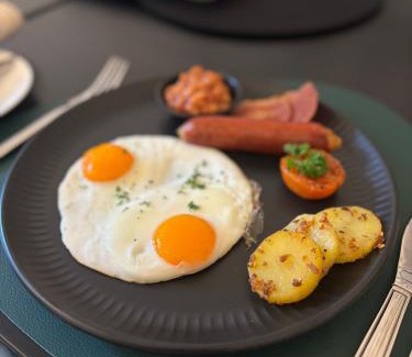 Thimbirigasyaya Bed & Breakfast | Camellia Residencies Colombo Sri Lanka