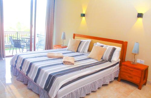 Moragolla Bed & Breakfast | Camellia Rise